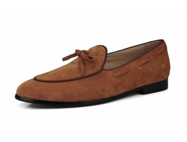 Wolven Handmade Men's Bow Tan Loafers