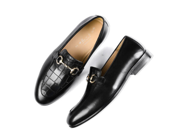 Wolven Handcrafted Men's Black Acciaio Calf Burnish Leather Slip-on with Rubber Sole - Image 3