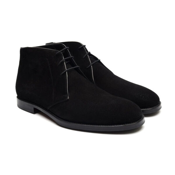 Wolven Handcrafted Men's Mister Black Suede Chukka Boot with rubber sole - Image 4
