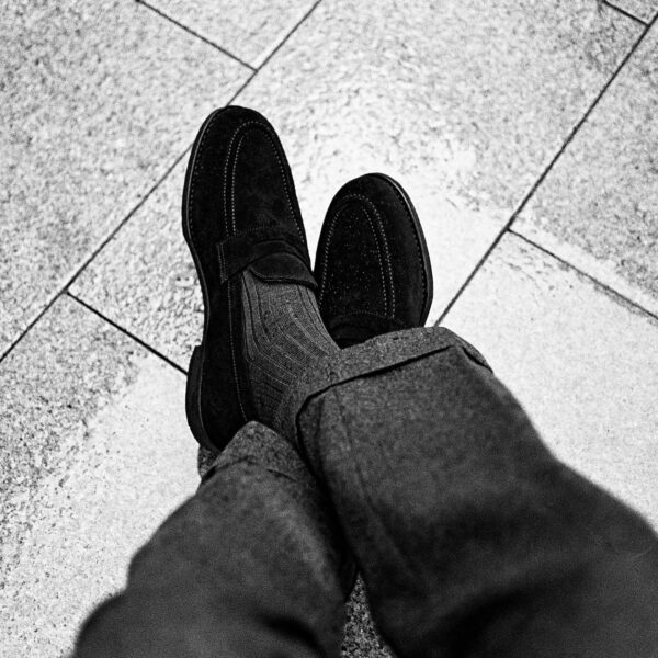 Wolven Handcrafted Men's Emiliano Black Suede Leather Bow Penny Loafers with Rubber Sole - Image 5